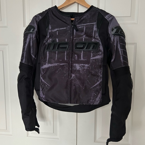 Women’s Icon Overlord Motorcycle Jacket - Picture 2 of 14